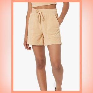 New! Women’s Sage Pullon Towel Terry Utility Shorts
